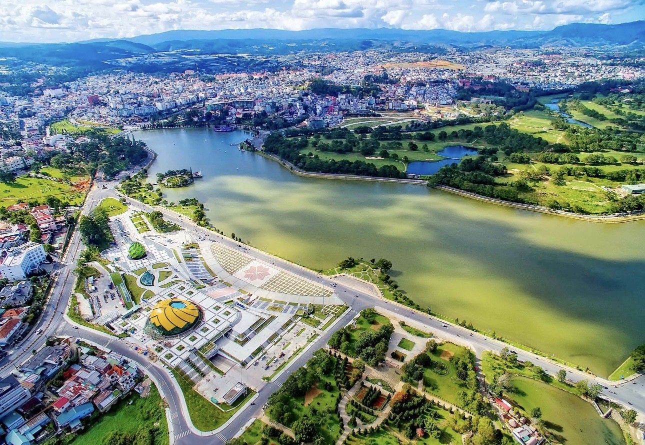 Explore Lam Dong - Central Vietnam Travel, Asia